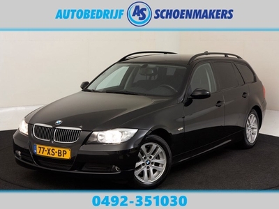 BMW 3 Serie Touring 318i Business Line NAVI TREKHAAK CRUISE