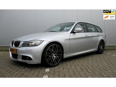 BMW 3-serie Touring 325i 3.0 Business Line M-Sport automaat