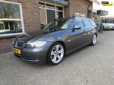 BMW 3-serie Touring 325i High Executive Automaat / leder /