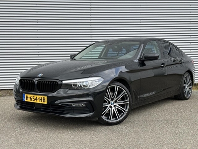 BMW 5-serie 520i Sportline Edition HarmanKardon Sfeer