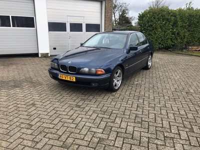 BMW 5-serie 523i Executive