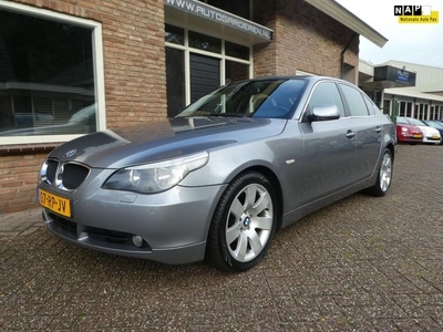 BMW 5-serie 525i Executive Automaat / Navi