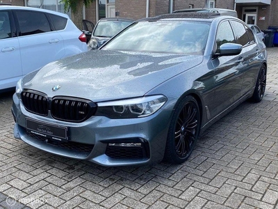 BMW 5-serie 530d LUXERY-LINE 153.DKM AUT ECC LEDER LED