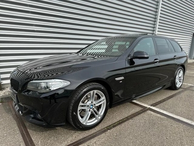 BMW 5-serie 530d xDrive Touring M PAKKET