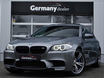 BMW 5 Serie M5 560pk DKG Pano B&O HUD Leder-dash