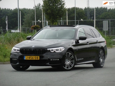 BMW 5-serie Touring 530d M2018 M-SPORT PANO/LEER/FULL