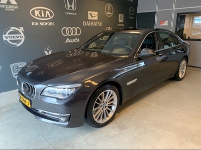 BMW 7 Serie 730d Individual Edition (bj 2015, automaat)