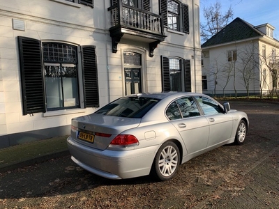 BMW 7 Serie 735i Executive (bj 2002, automaat)