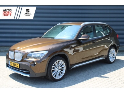 BMW X1 sDrive18i Executive X-line 1ste Eigenaar Navigatie