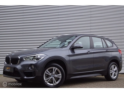 BMW X1 sDrive20i/Automaat/Camera/Navi/Xenon/Sport/192PK