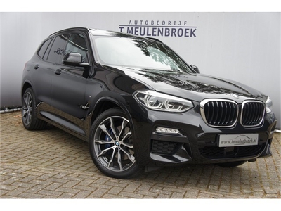 BMW X3 xDrive30i, M pakket, panoramadak, head up (bj 2019)