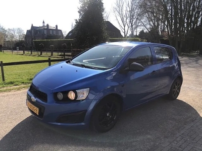 Chevrolet Aveo 1.2 LS ! NIEUWE-TYPE ! 5DRS! ! AIRCO !