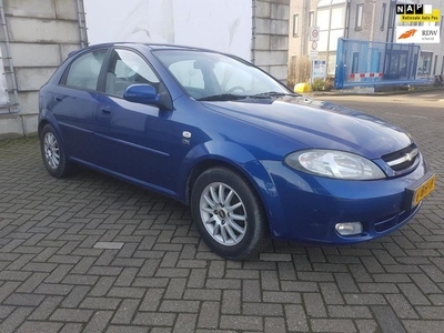 Chevrolet Lacetti 1.8-16V Class