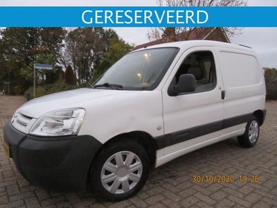 Citroen Berlingo Benzine met Trekhaak en Ladderdak !