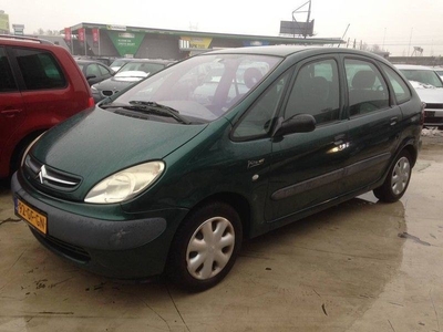 Citroen Xsara Picasso 1.8 16v (2000)