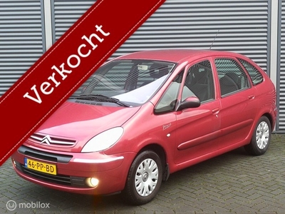 Citroen Xsara Picasso 1.8i- TREKHAAK / AIRCO / NIEUWE APK!