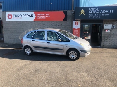 Citroën Xsara Picasso 1.8i-16V (bj 2001)