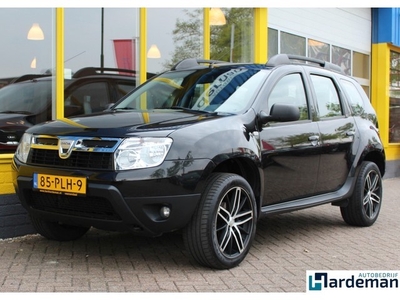 Dacia Duster 1.6 Lauréate 2wd Blackline Airco Trekhaak