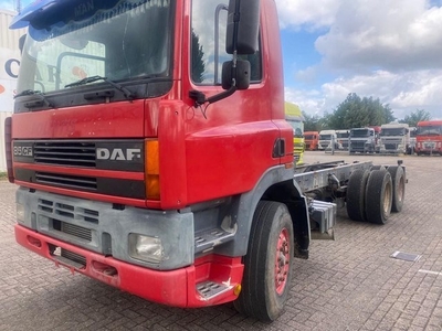 DAF CF 85.380 (bj 2004)