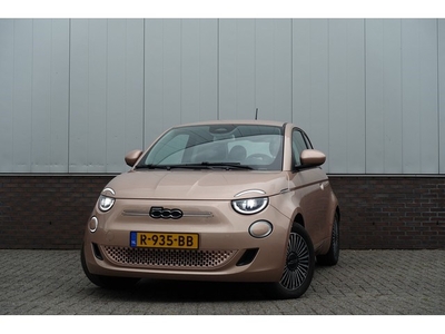 Fiat 500 3+1 Icon 42 kWh € 2.000,- subsidie mogelijk