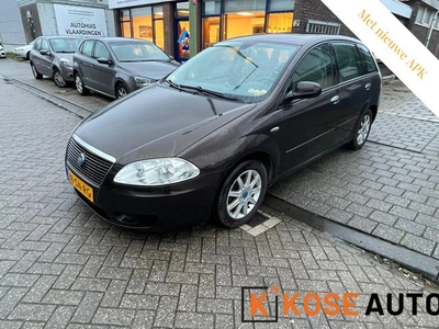 Fiat Croma 2.2 16v Business Connect (bj 2006)