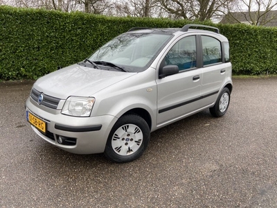 Fiat Panda 1.2 SportSound / Panoramadak/ Airco (bj 2005)