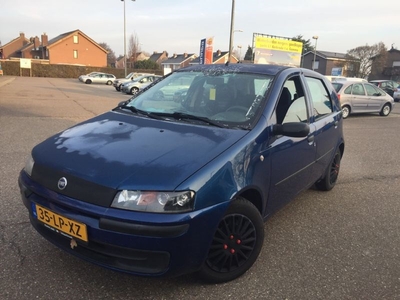 Fiat Punto 1.2 Dynamic 177DKM MET NAP 5DRS AIRCO APK (2003)