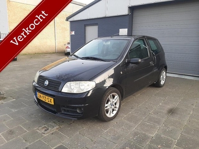 Fiat Punto 1.2 Navigator/Airco/Elek Ramen/6 Mndn Apk/Netjes