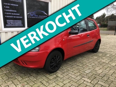 Fiat Punto 1.2 S INRUILKOOPJE 149639 NAP