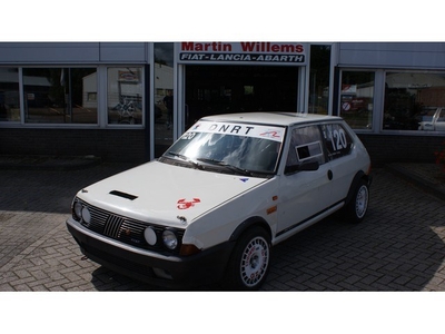 Fiat Ritmo 130 TC , race / rally uitvoering Abarth .