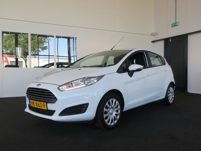 Ford Fiesta 1.0 Style Airco/Navigatie (bj 2015)