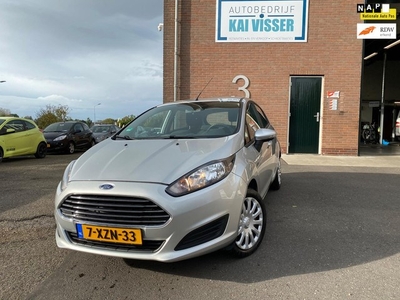 Ford Fiesta 1.0 Style / Bj.14 / 5Drs / LM velgen / Extra