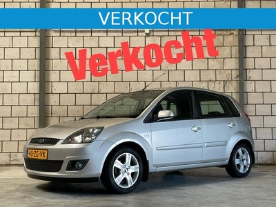 Ford Fiesta 1.3 Futura - NAP! - Parkeersensoren - Airco -