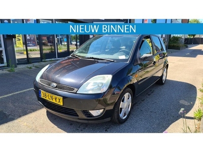 Ford Fiesta 1.4 16V Ambiente new apk /airco