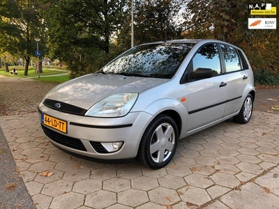 Ford Fiesta 1.4-16V First Edition 5-Drs Airco ElecRam NAP