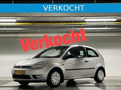 Ford Fiesta 1.6 16V Trend - APK 10-2022 - Trekhaak -