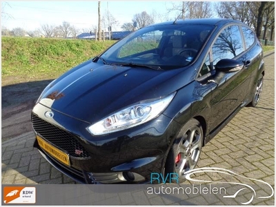 Ford Fiesta 1.6 ST LEER / CLIMA / NAVI / XENON / PDC / 185PK