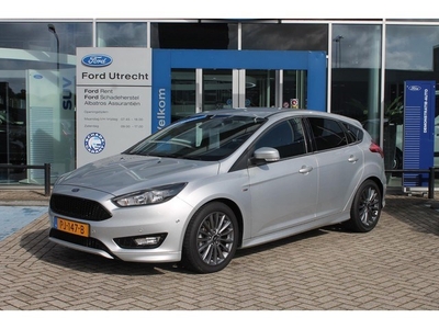 FORD Focus 125pk 5-drs ST-Line