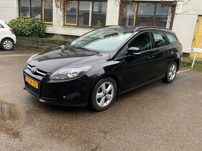 Ford Focus Wagon 1.0 EcoBoost Lease Trend / Android scherm/