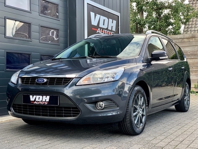 Ford Focus Wagon 1.6 AIRCO - EL PAKKET - AFN TREKHAAK - LMV