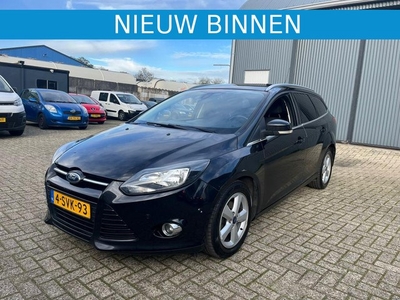 Ford Focus Wagon 1.6 TDCI 2013 CLIMA/TITANIUM!