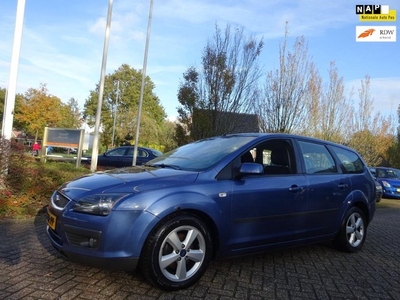 Ford Focus Wagon 1.6 TDCI Futura 2006 5drs. Airco!