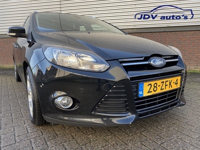 Ford Focus Wagon 1.6 TDCI Titanium AUTO PARKING NAVI