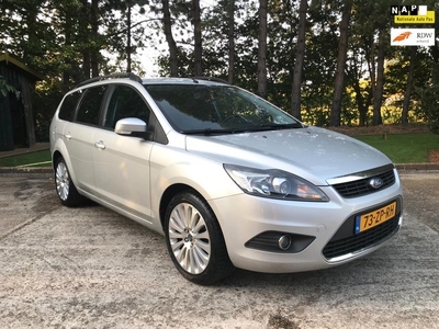 Ford Focus Wagon 1.6 Titanium, ECC, Navi, PDC, H.Leder