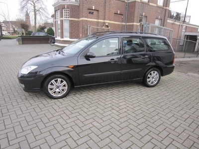 Ford Focus Wagon 1.8 TDdi Futura Leder