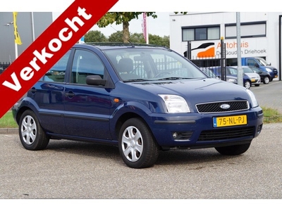 Ford Fusion 1.4-16V Luxury Airco voorruitverwarming