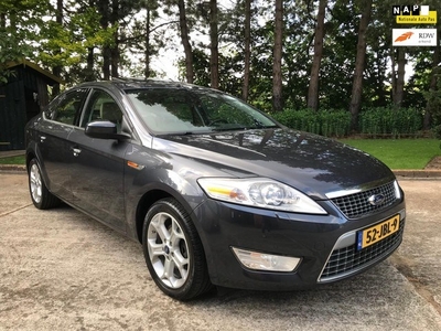 Ford Mondeo 2.0-16V Ghia X, ECC, PDC, Navi, Xenon