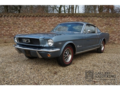 Ford Mustang Fastback 289 Rally Pack Restored in 2004