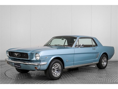 Ford Mustang V8 289 Automaat (bj 1966)