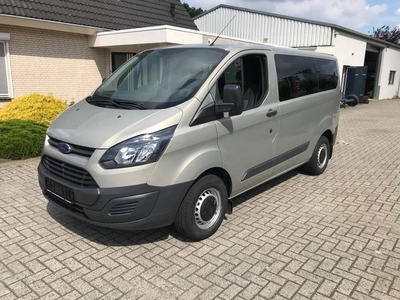 Ford Transit Custom L1H1 rolstoelbus airco rolstoelauto lift